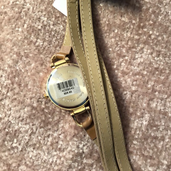 Bracelet Watch - Picture 3 of 6